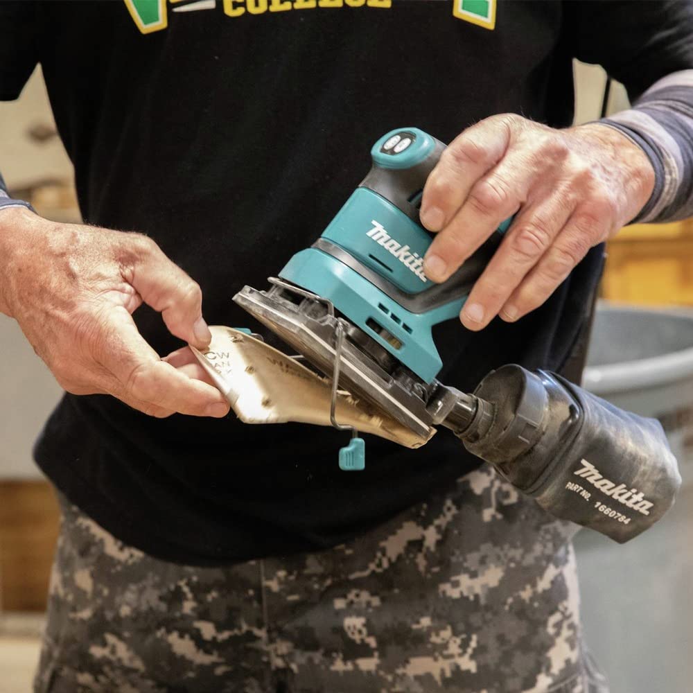 18V Cordless 1/4 Sheet Finishing Sander Z372