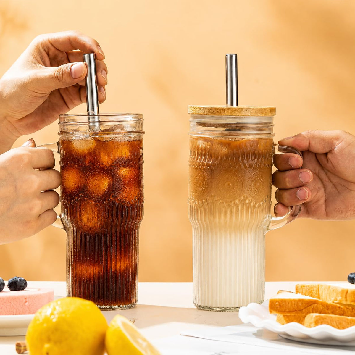 24 oz Glass Tumbler with Bamboo Lid and Handle M27792