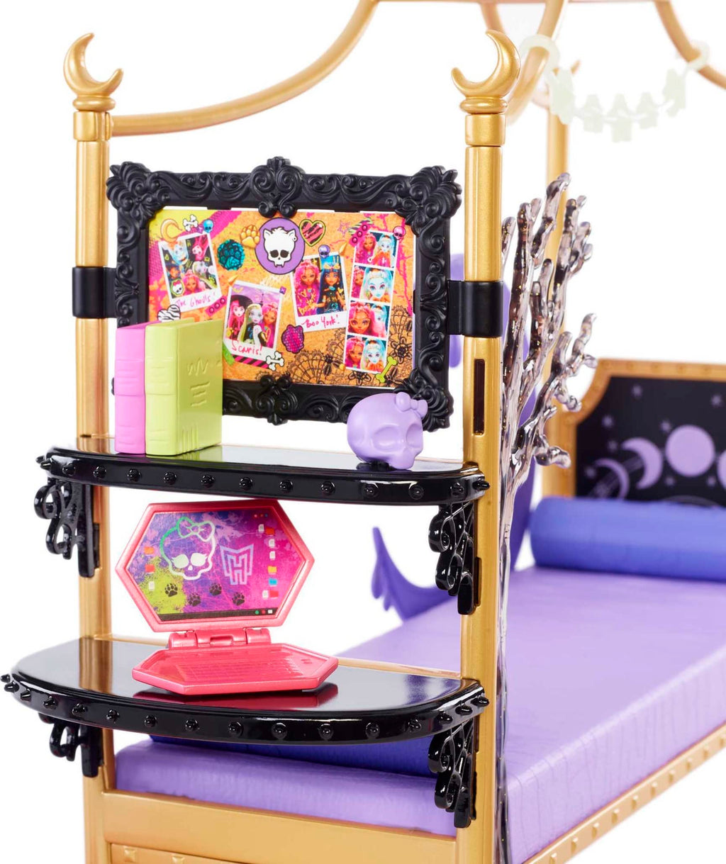 Bedroom J9007
