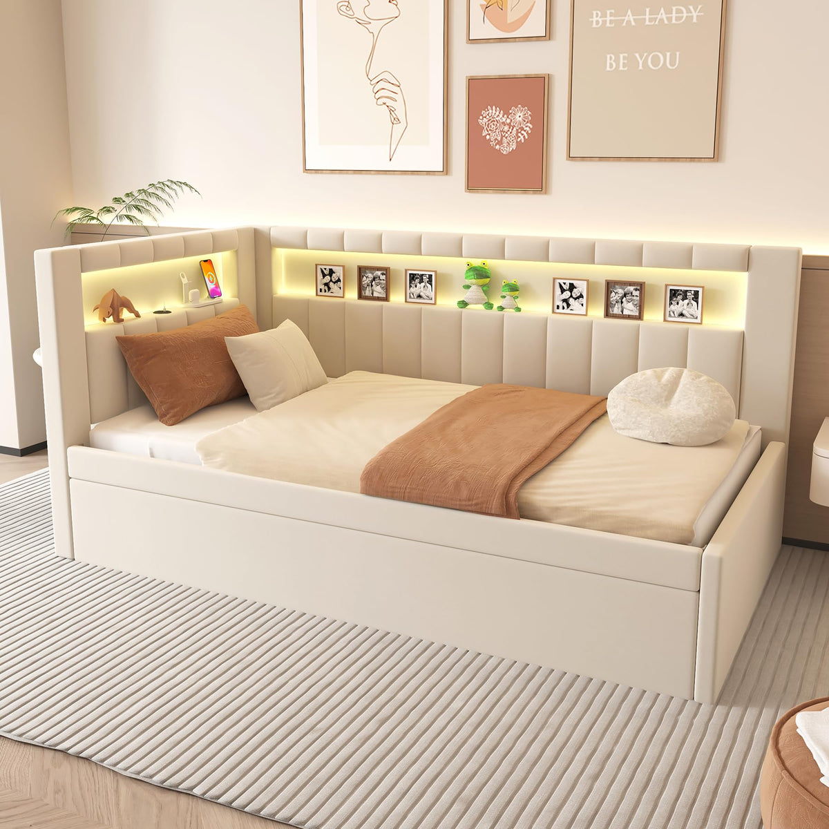 White Twin Size Daybed with Trundle G285