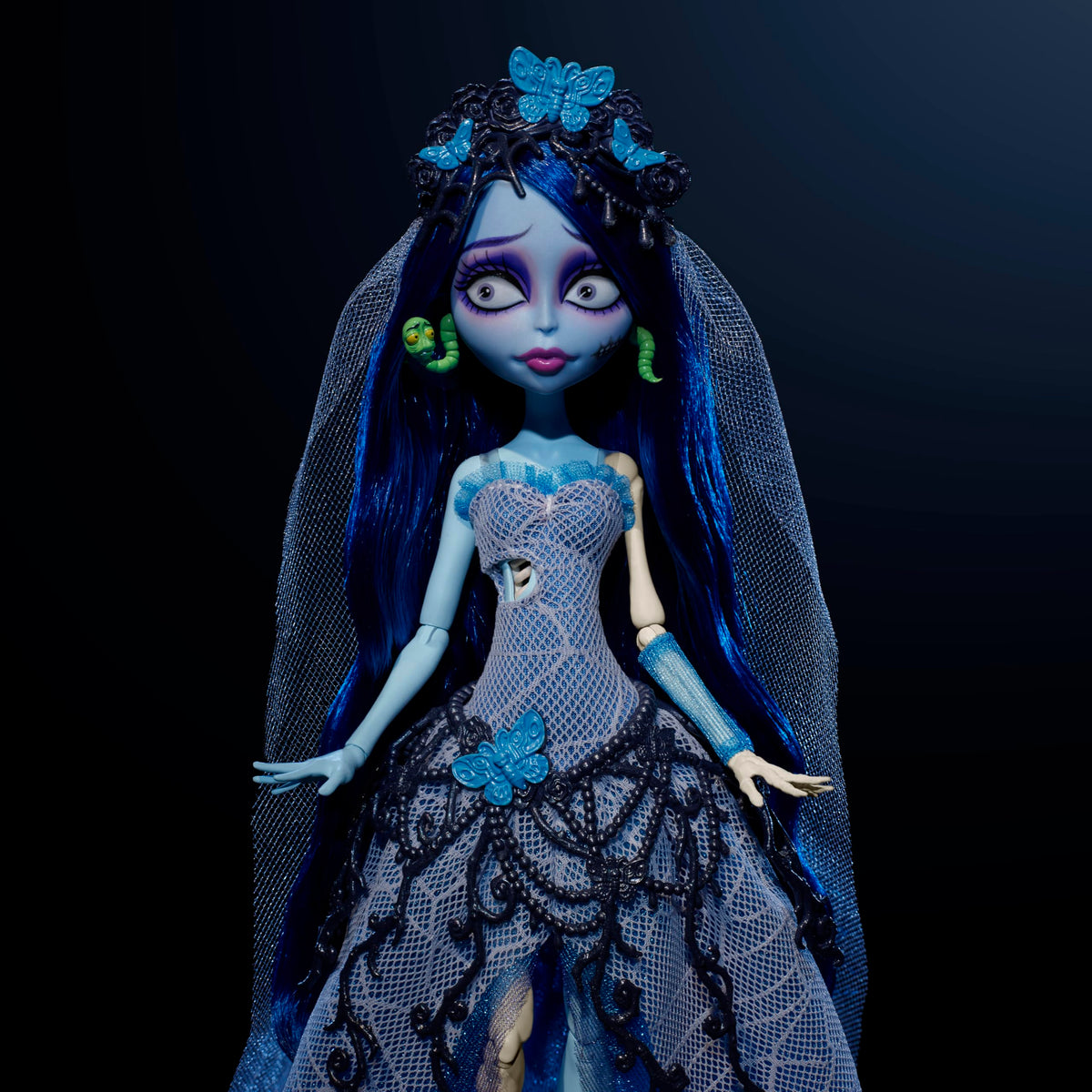 Corpse Bride Emily Doll in Spiderweb Wedding Dress with Accessories G9510